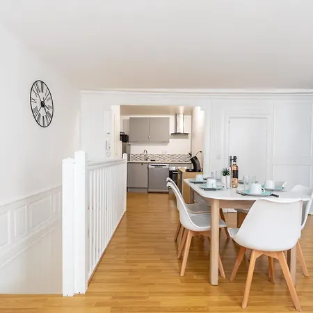 Le Petit Pirou # Cosy # Halte Auvergne Lägenhet Thiers